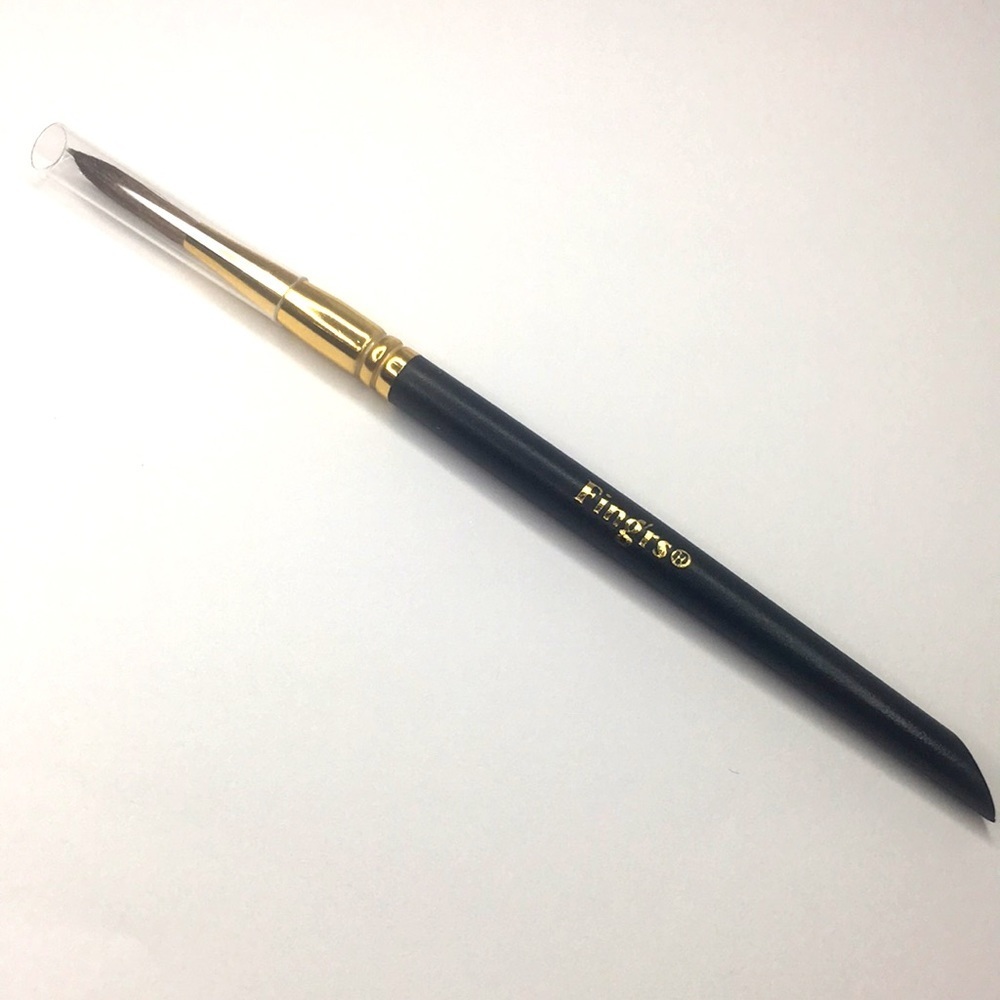 NAIL ACRYLIC PROFESSIONAL BRUSH